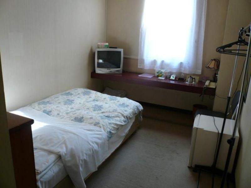 Midorigaoka Onsen Sauna Business Hotel Obihiro Bagian luar foto